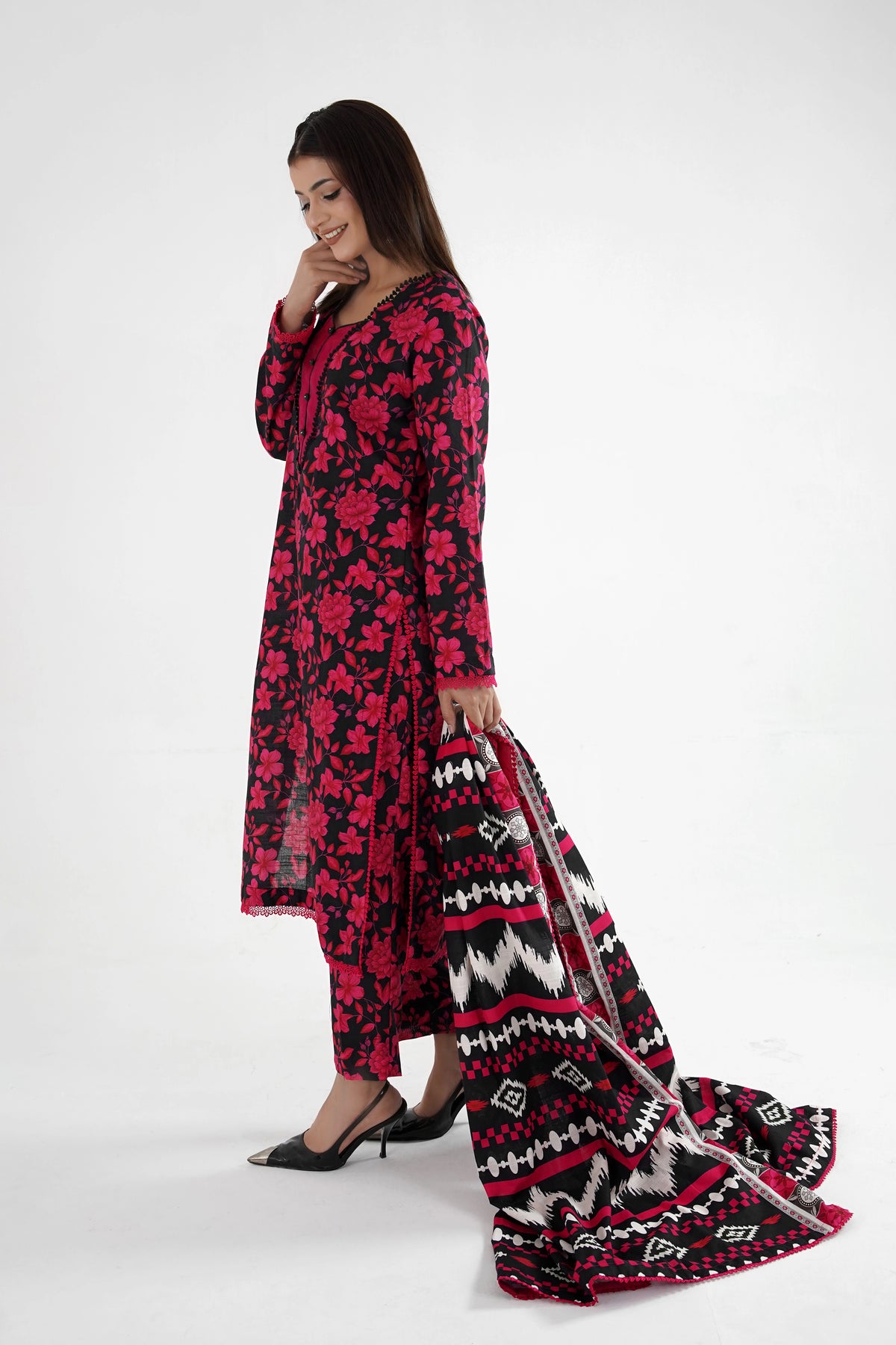 Gulrani Khaddar Suit